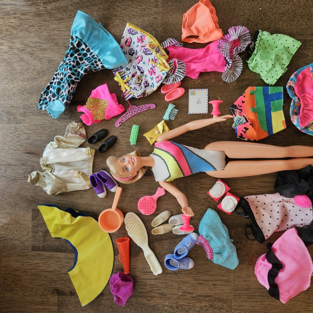 Vintage Barbie Accessories